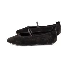 Ann Black Suede F23