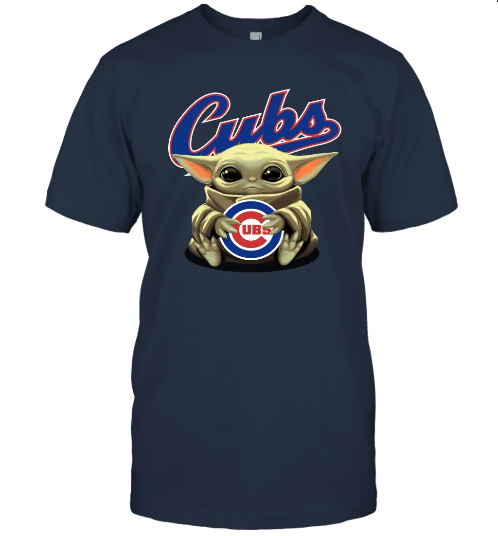 Baby Yoda Hugs Loves The Chicago Cubs Baseball Mens T-Shirt