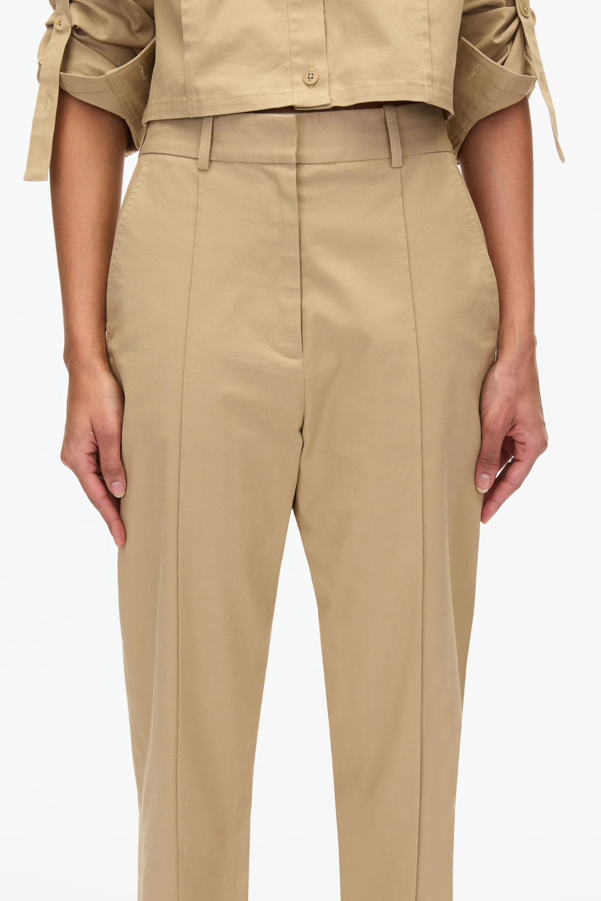 Cropped Carrot Trousers