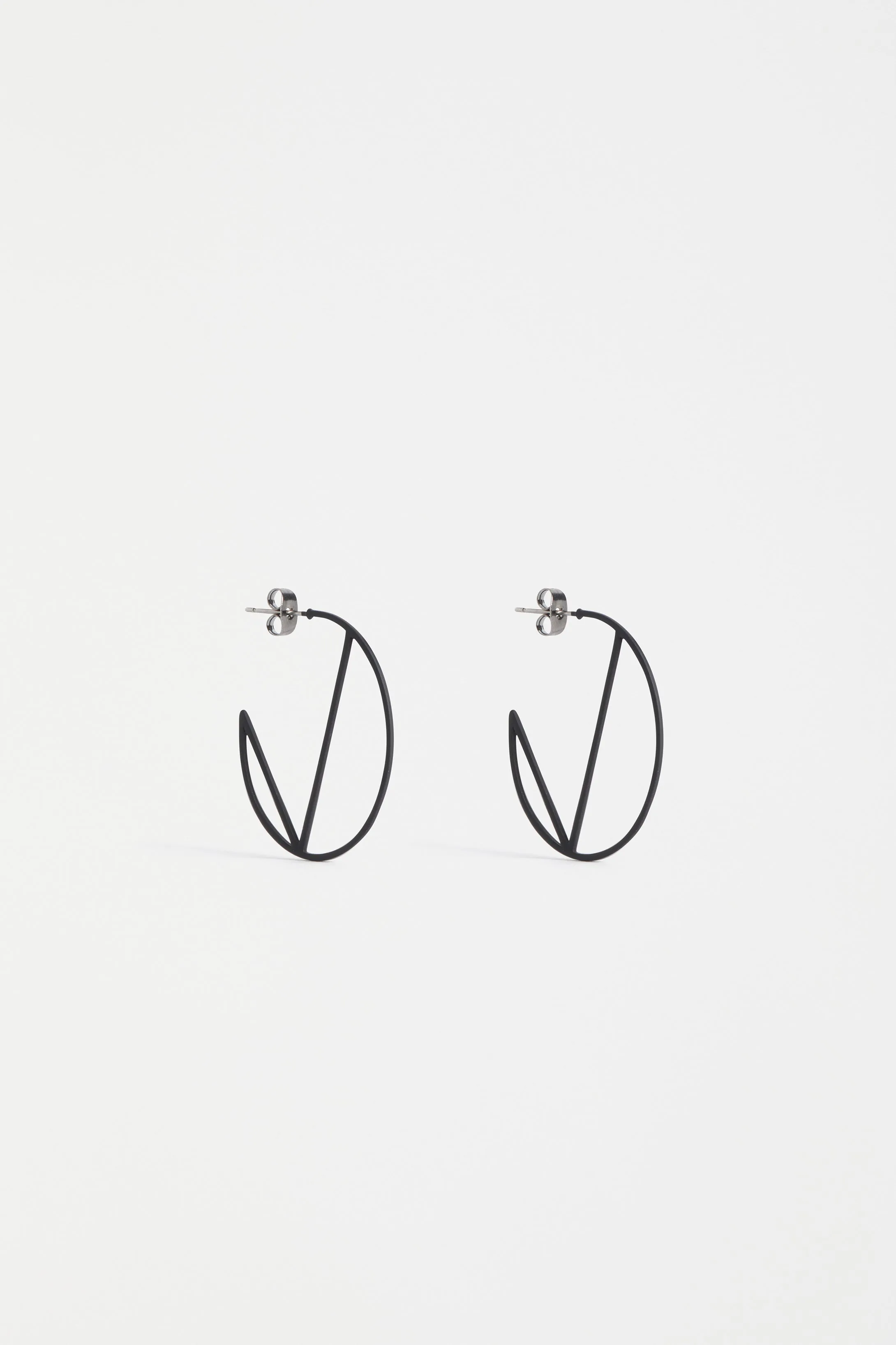 Elk The Label - Almi Hoop Earring - Black