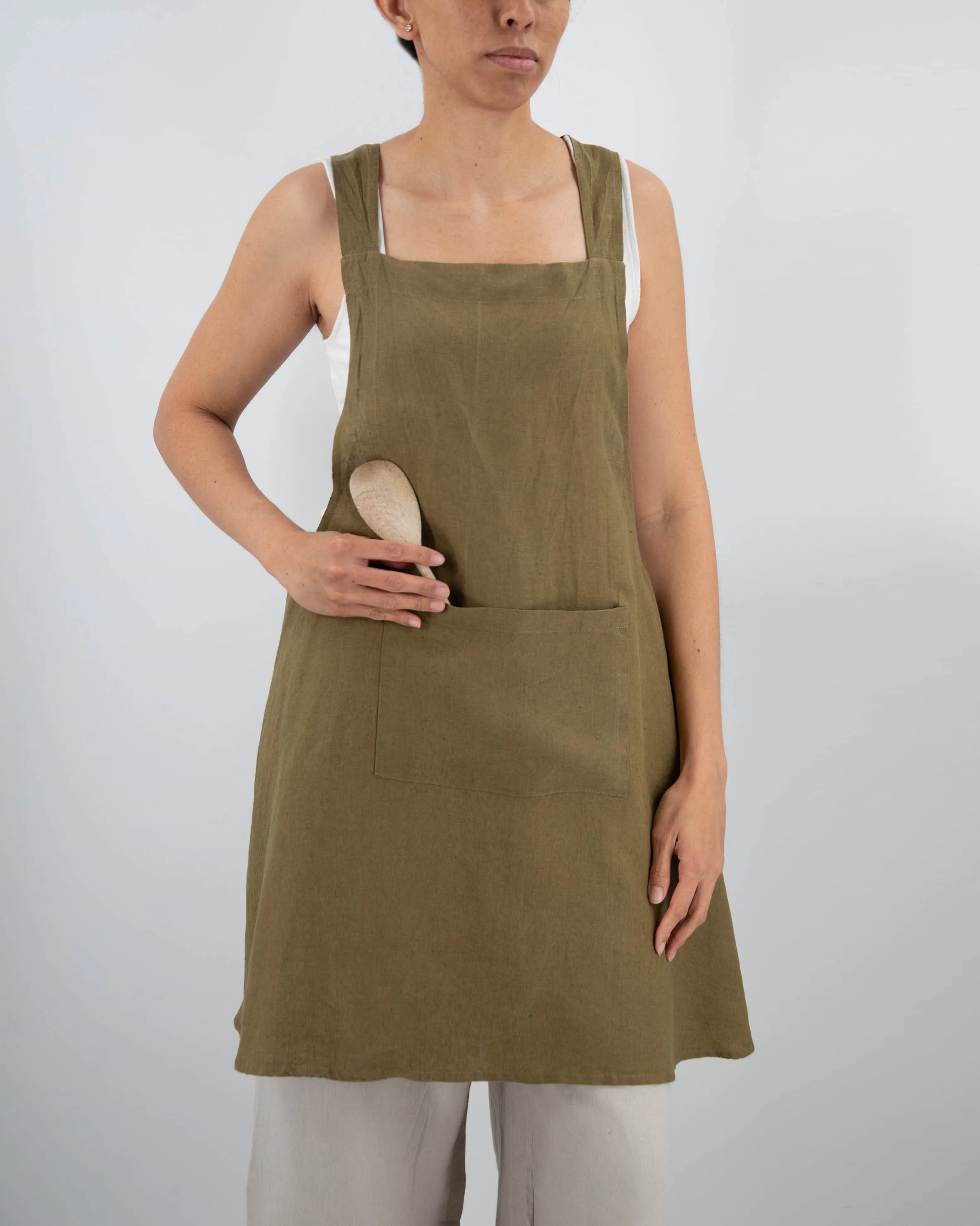 Nishi Cross-Back Linen Apron