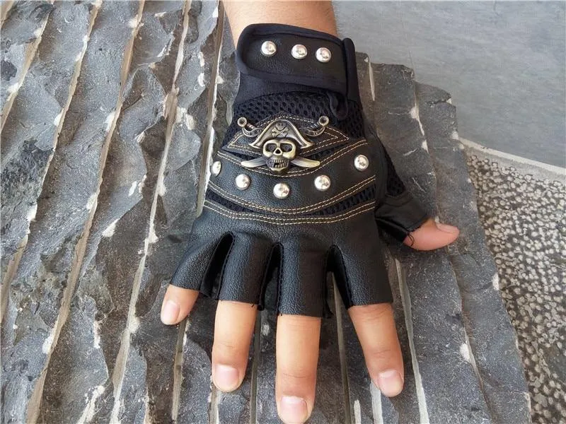 Pirate Skull Leather Gloves