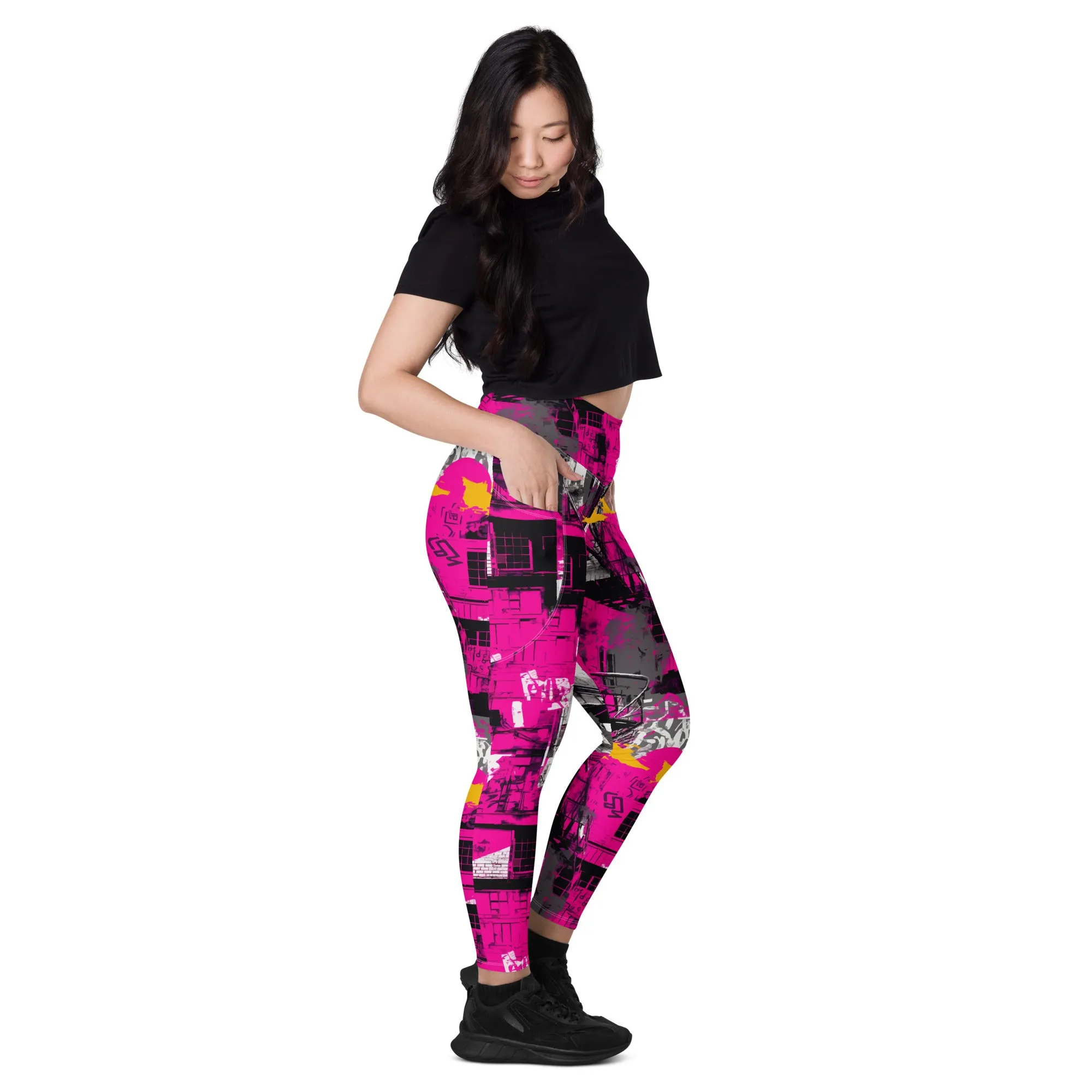 Streetwise Strides: Women's Running Leggings with Pockets - Urban Decay 002